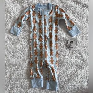 Magnolia Baby Blue Gingerbread Man Pajamas, size 9-12m